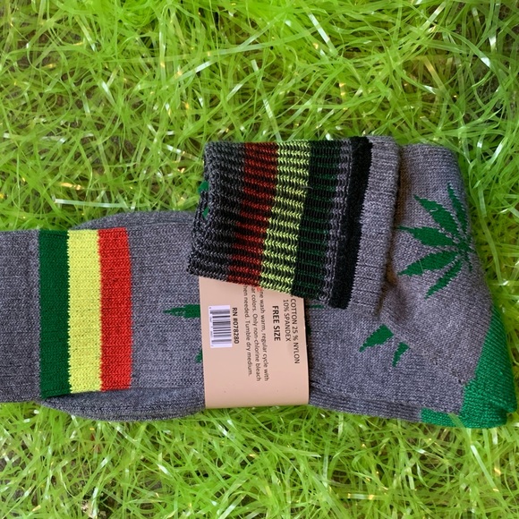 Rasta Socks. - Picture 5 of 5